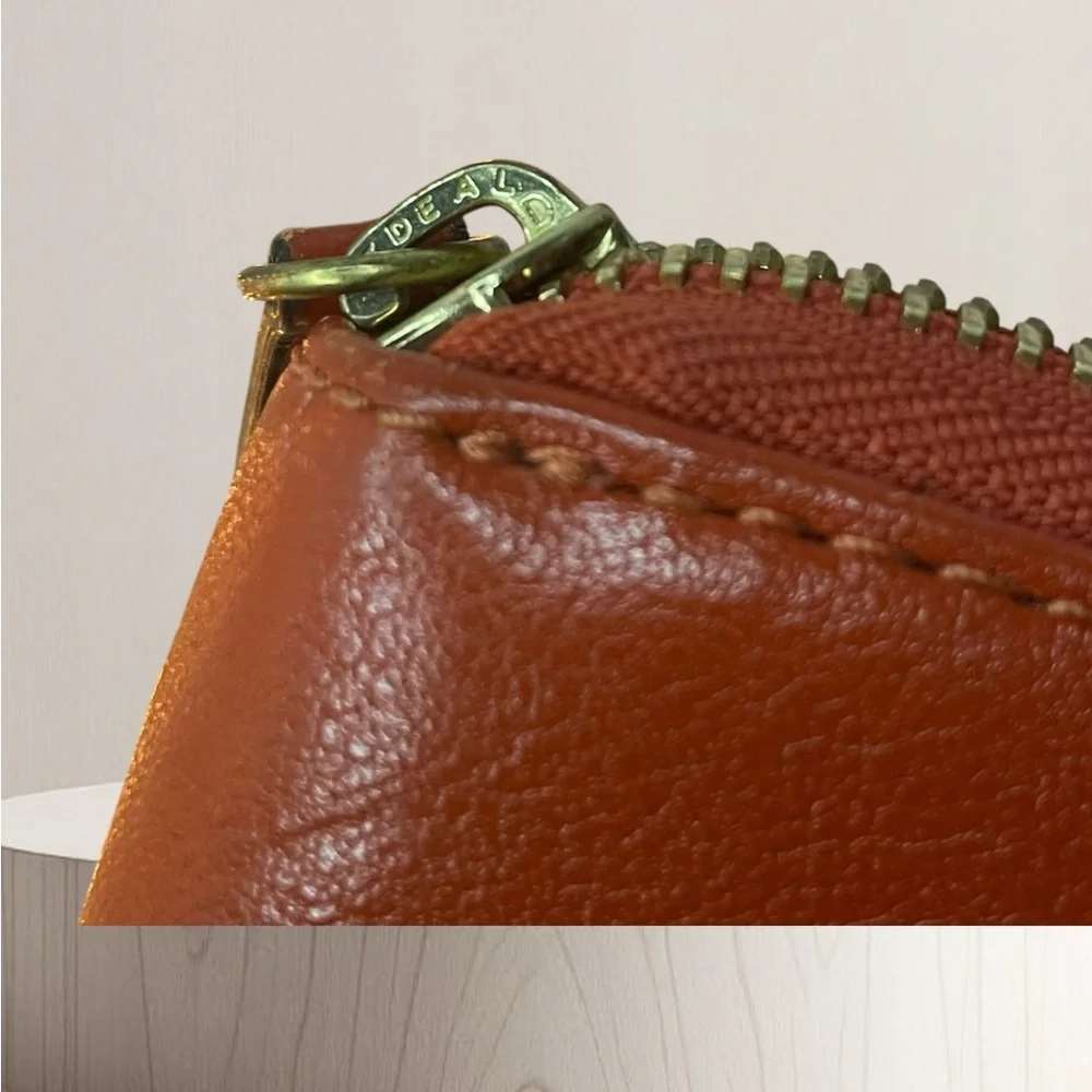 Coach orange Leather Zip Wallet - Picture 9 of 9